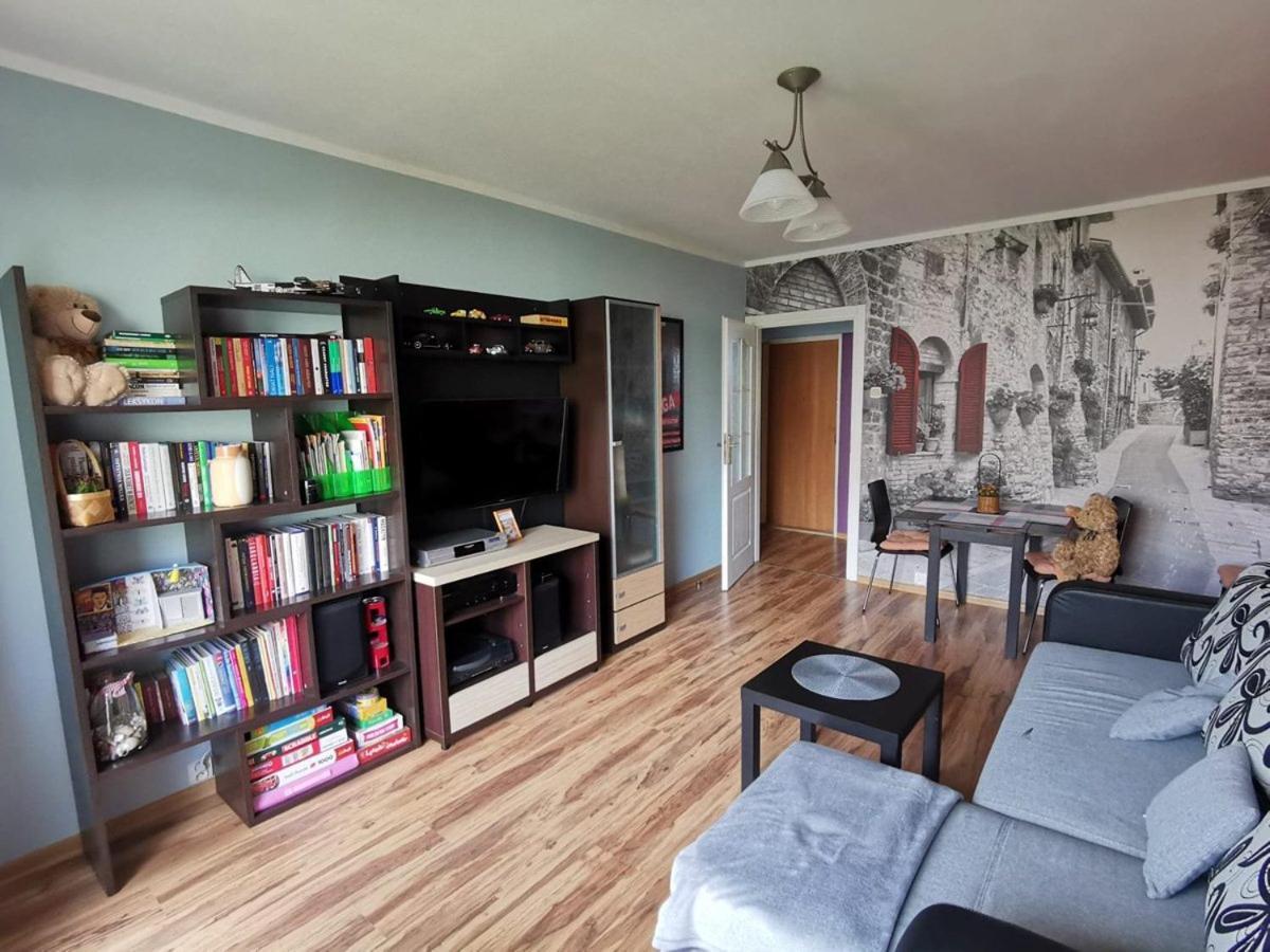 Appartamento Kwadrat Maja Wałbrzych Esterno foto
